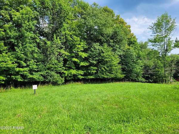 0.69 Acres of Residential Land for Sale in Honesdale, Pennsylvania