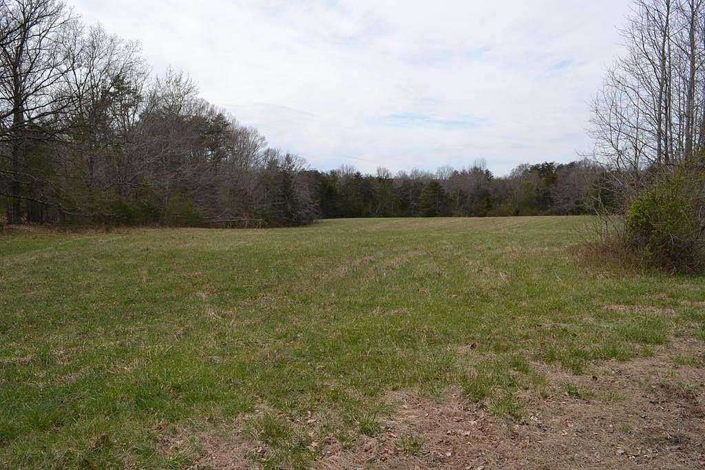 54 Acres of Mixed-Use Land for Sale in Farmville, Virginia