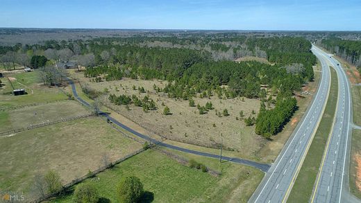 9.8 Acres of Improved Commercial Land for Sale in Senoia, Georgia
