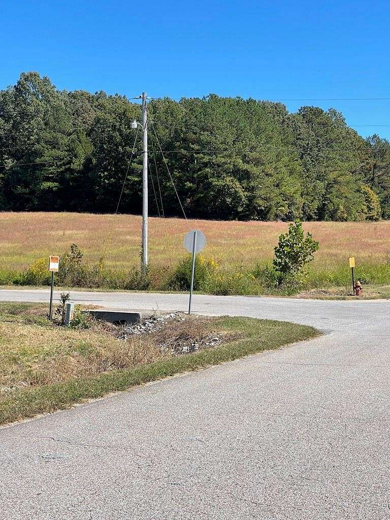 3 Acres of Commercial Land for Sale in Huntingdon, Tennessee