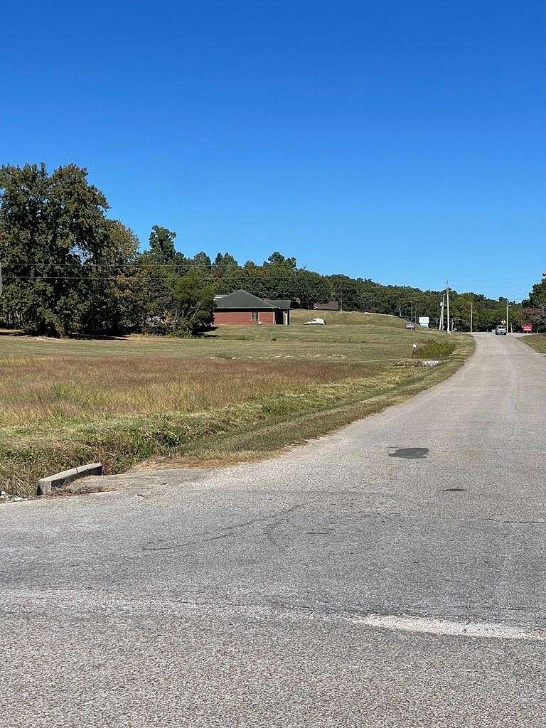 2 Acres of Commercial Land for Sale in Huntingdon, Tennessee