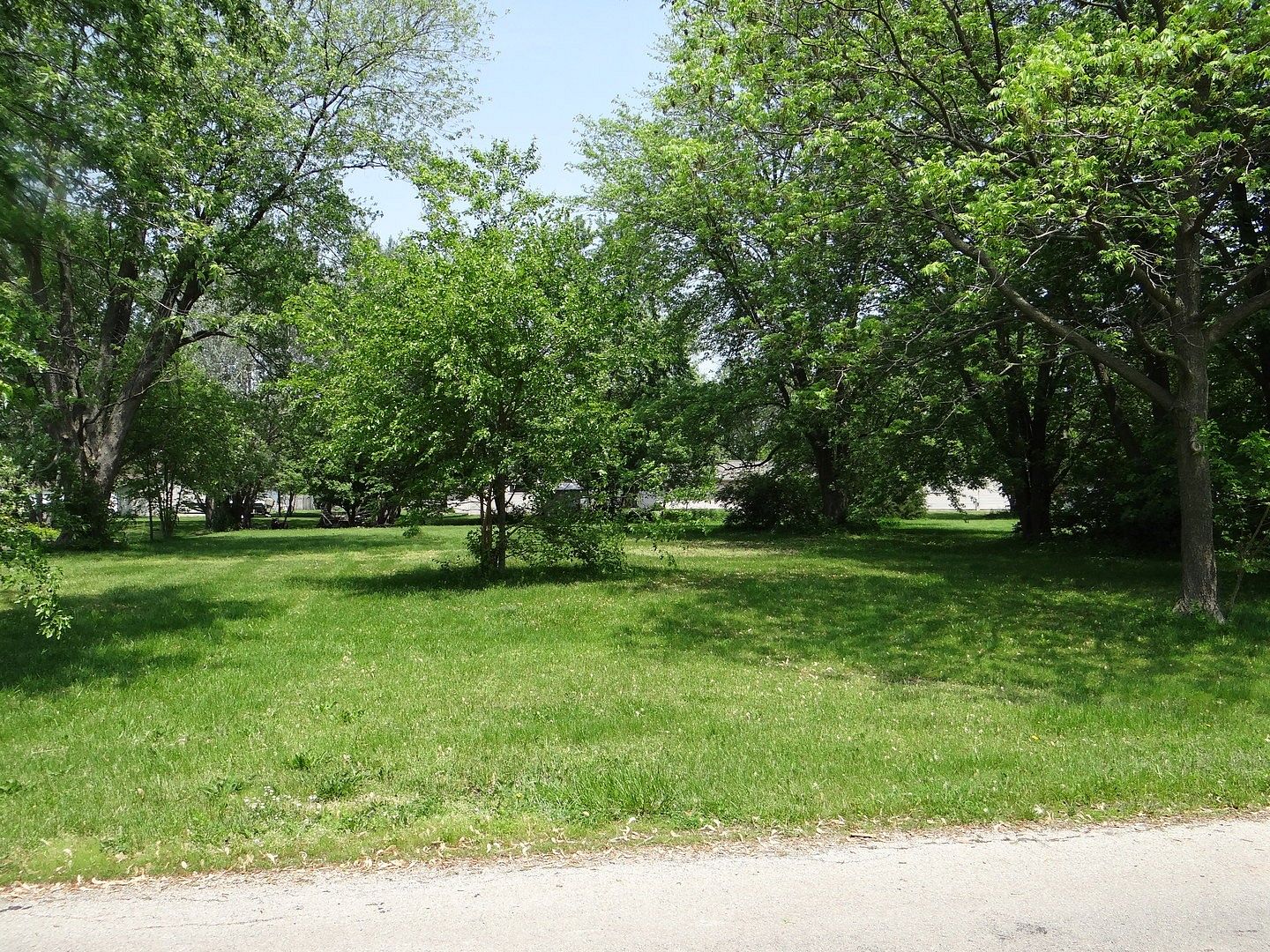 0.34 Acres of Residential Land for Sale in Braceville, Illinois