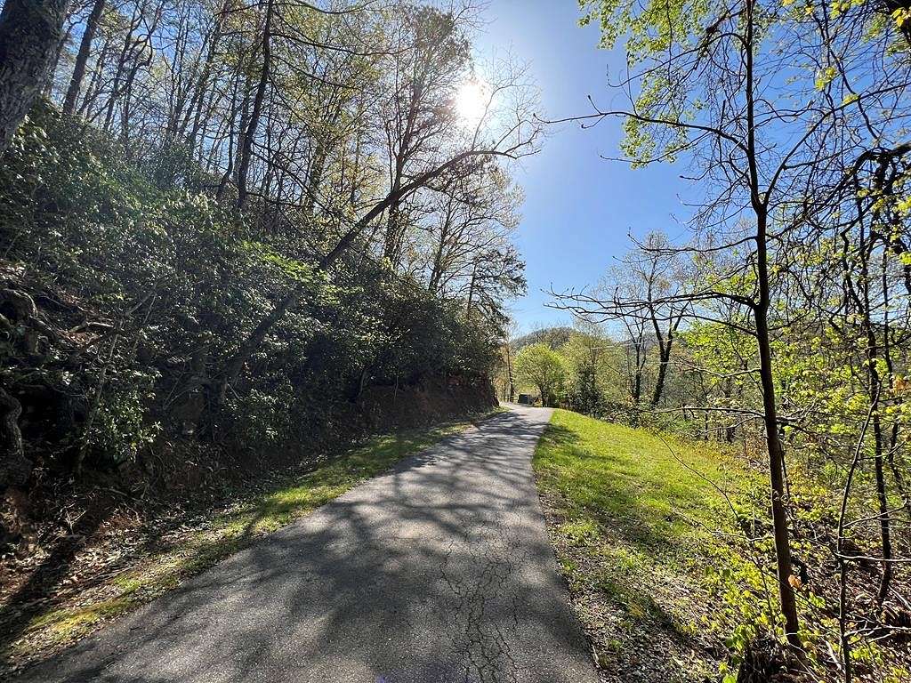 1.43 Acres of Residential Land for Sale in Franklin, North Carolina