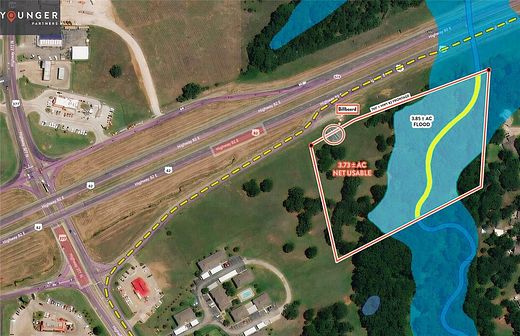 7.6 Acres of Commercial Land for Sale in Whitesboro, Texas
