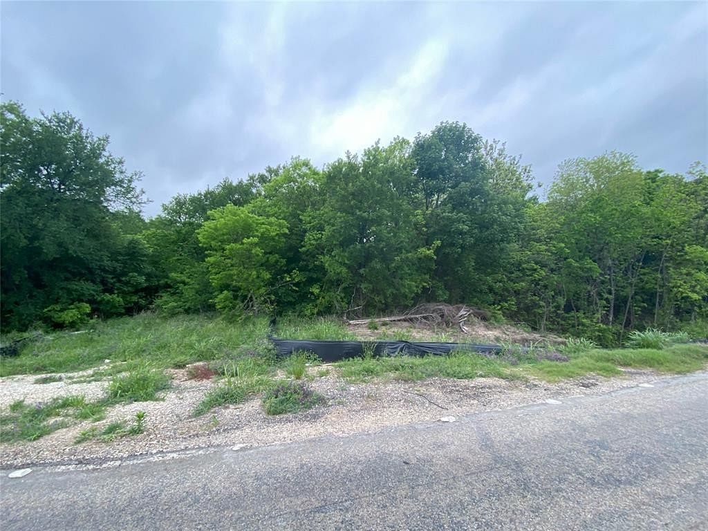 6.3 Acres of Land for Sale in Sherman, Texas