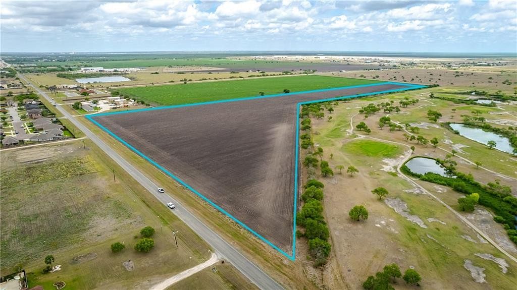 33.7 Acres of Land for Sale in Kingsville, Texas