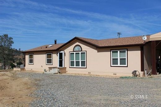 8.4 Acres of Improved Mixed-Use Land for Sale in Lake Isabella, California