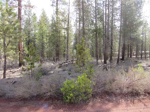 0.99 Acres of Residential Land for Sale in La Pine, Oregon