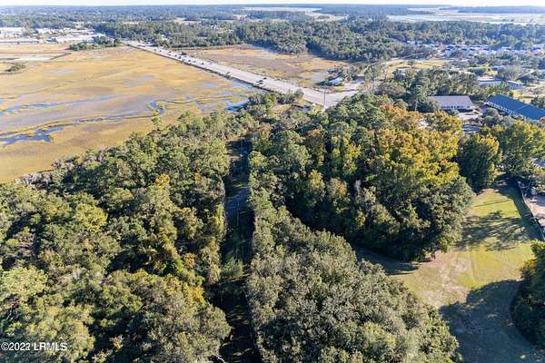 6 Acres of Commercial Land for Sale in Beaufort, South Carolina