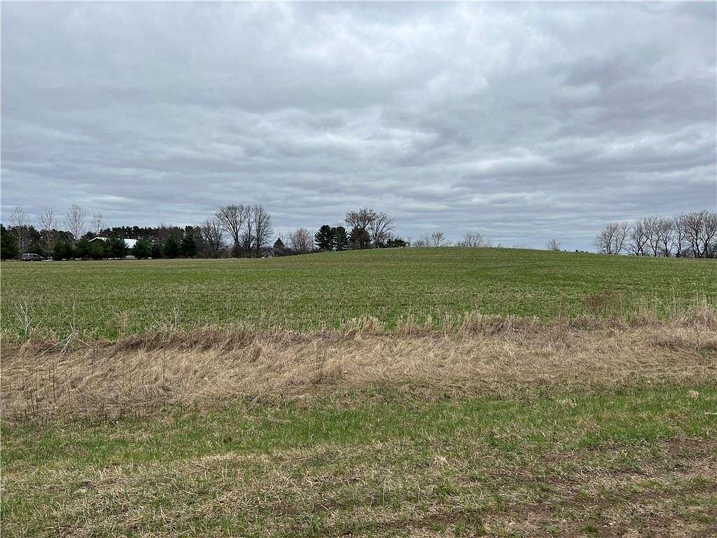 2.48 Acres of Residential Land for Sale in Elk Mound, Wisconsin