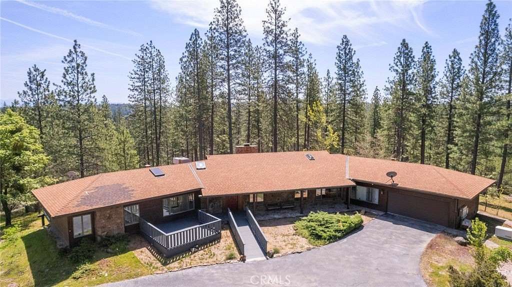 57.7 Acres of Land with Home for Sale in Coulterville, California