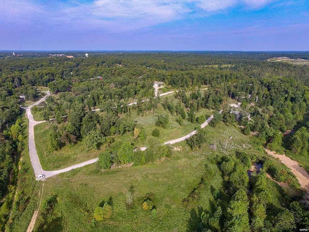 0.64 Acres of Residential Land for Sale in Poplar Bluff, Missouri