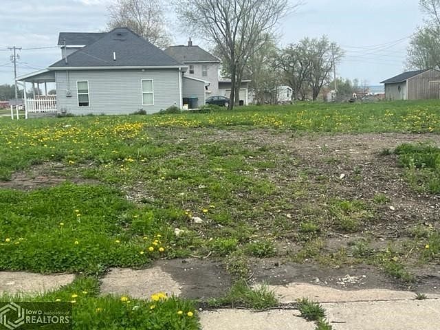 0.32 Acres of Residential Land for Sale in Centerville, Iowa