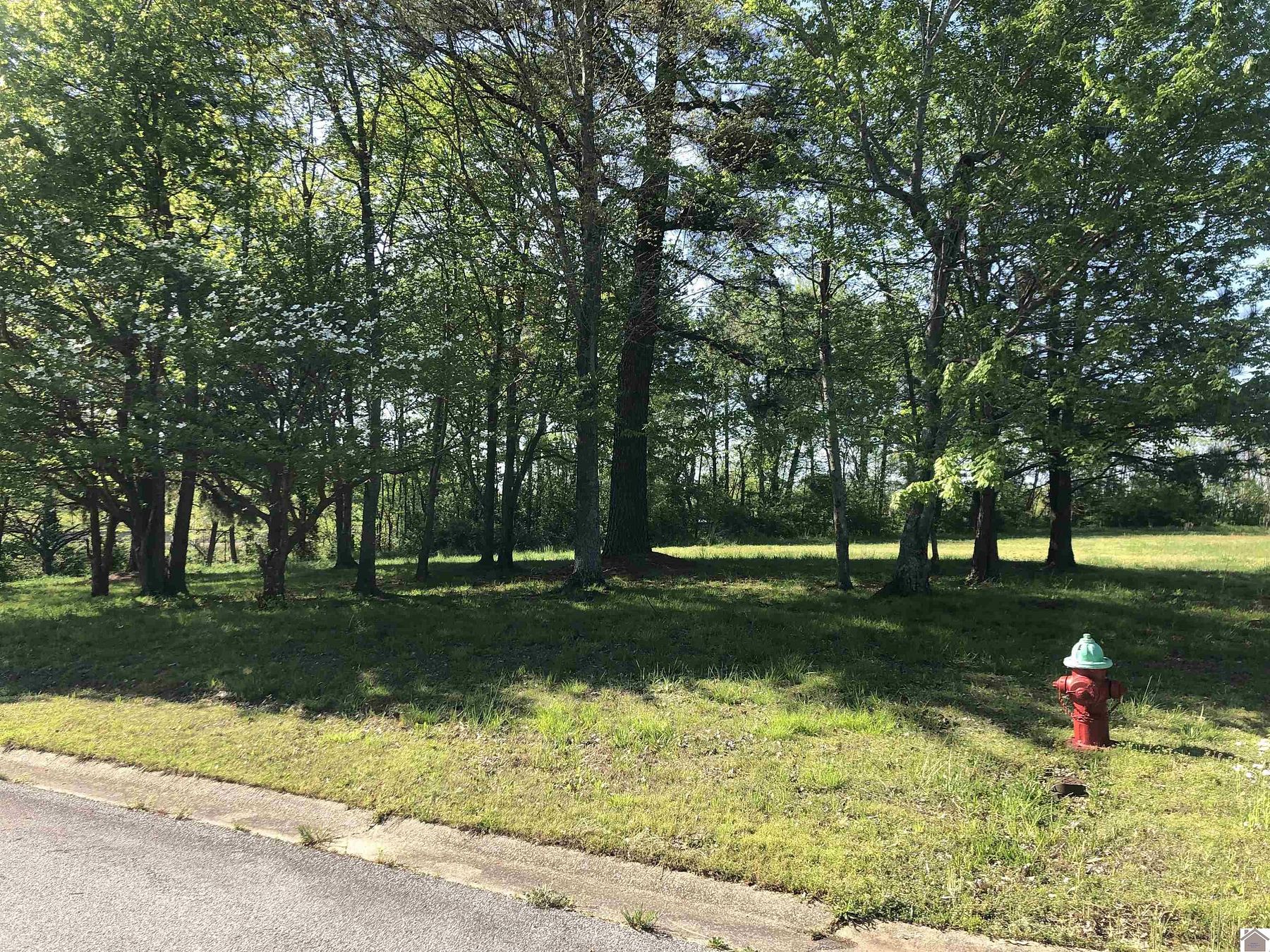 0.44 Acres of Residential Land for Sale in Mayfield, Kentucky
