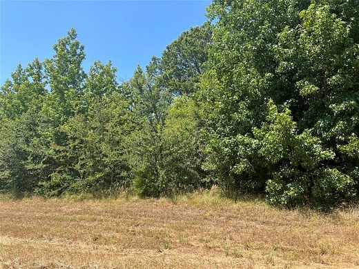 15 Acres of Land for Sale in Pittsburg, Texas