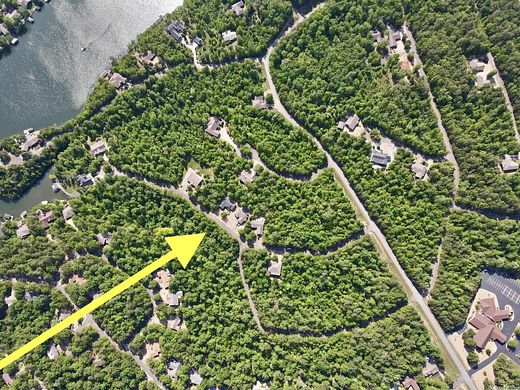 0.26 Acres of Residential Land for Sale in Hot Springs Village, Arkansas