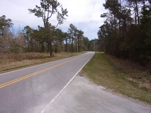 0.35 Acres of Residential Land for Sale in Beaufort, North Carolina