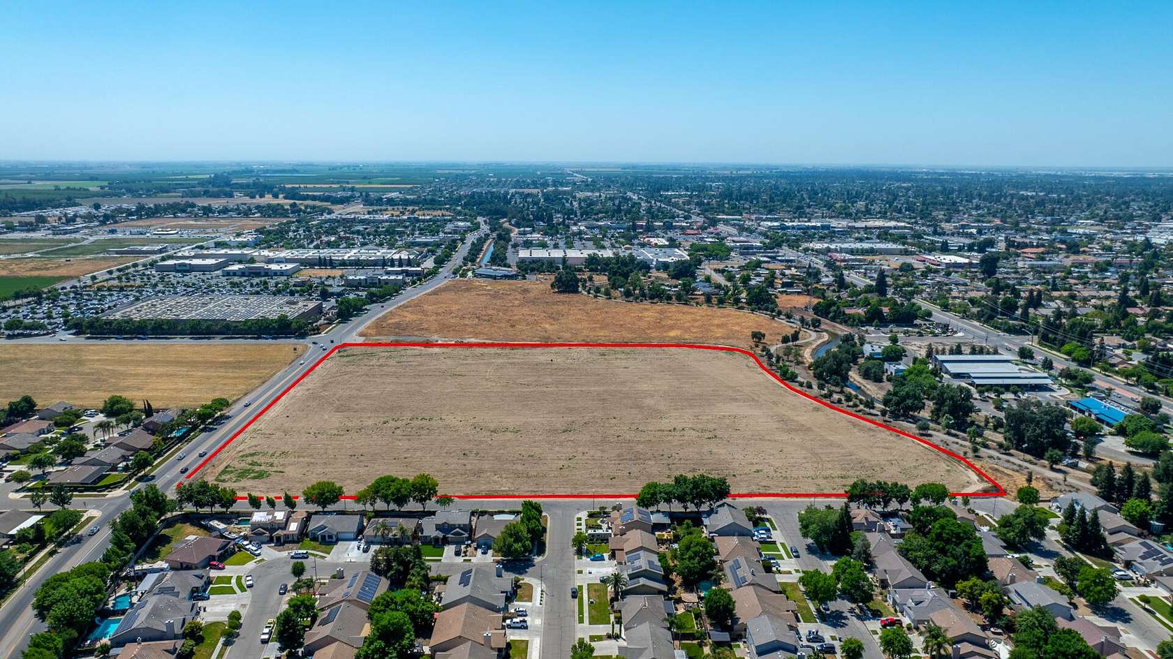 18.41 Acres of Mixed-Use Land for Sale in Visalia, California