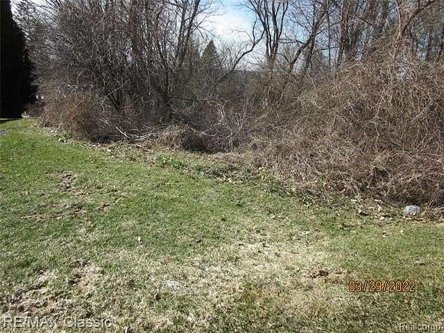 0.41 Acres of Residential Land for Sale in Milford, Michigan