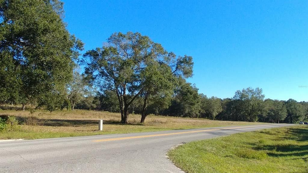 19.5 Acres of Mixed-Use Land for Sale in Lady Lake, Florida