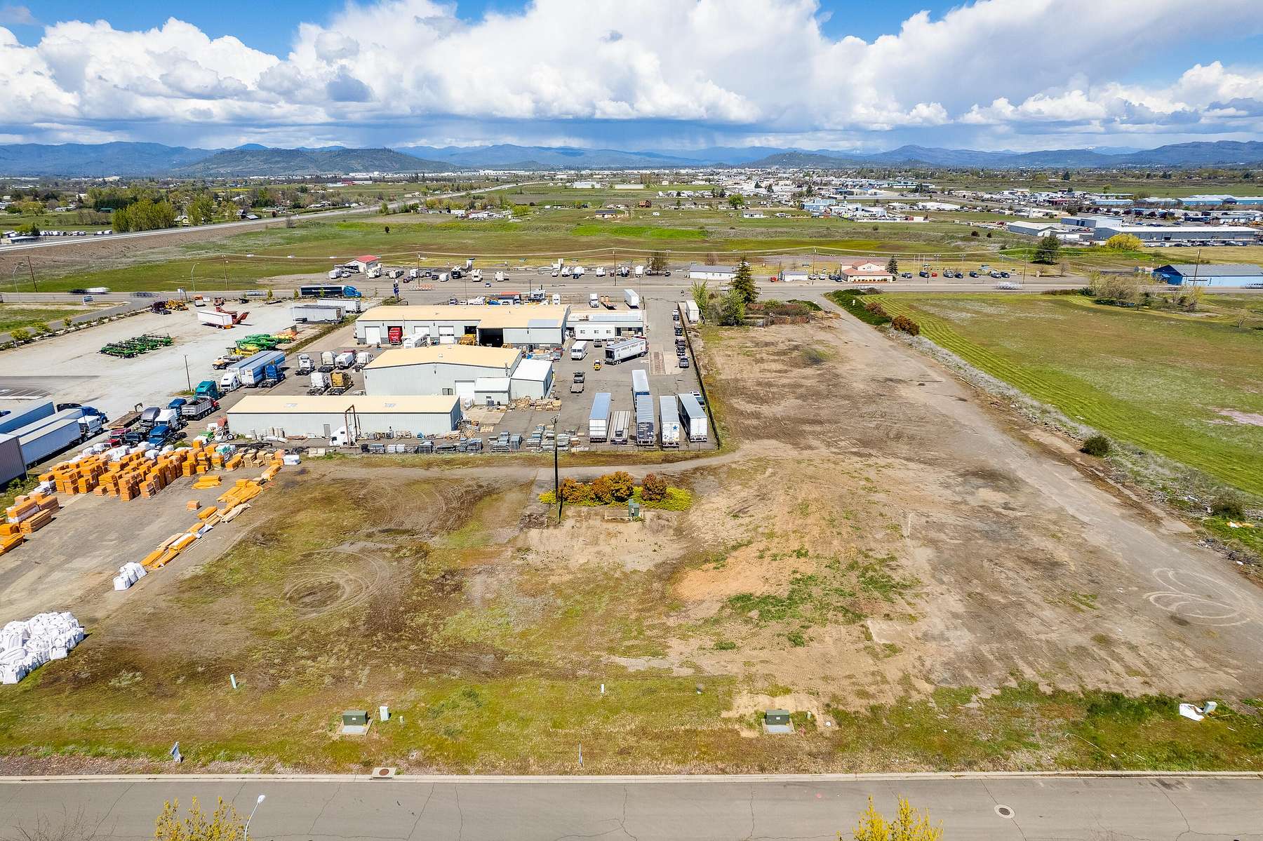 0.51 Acres of Commercial Land for Sale in Medford, Oregon