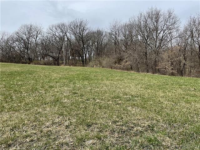 0.45 Acres of Land for Sale in Gallatin, Missouri