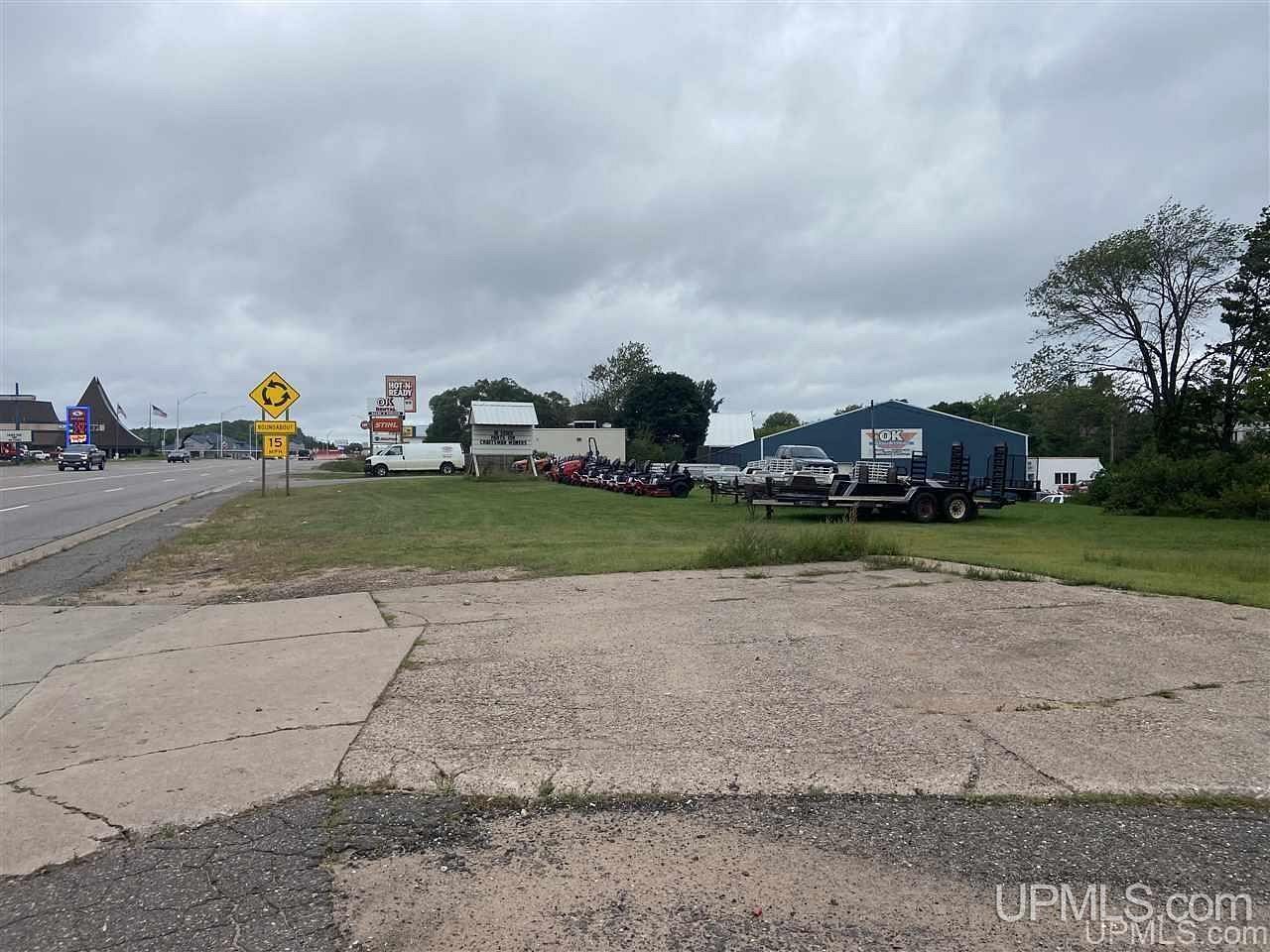 0.8 Acres of Commercial Land for Sale in Ishpeming, Michigan