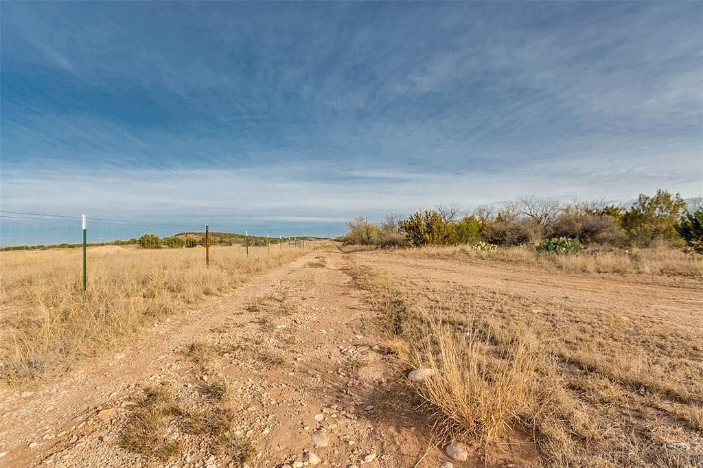 140 Acres of Improved Land for Sale in Robert Lee, Texas
