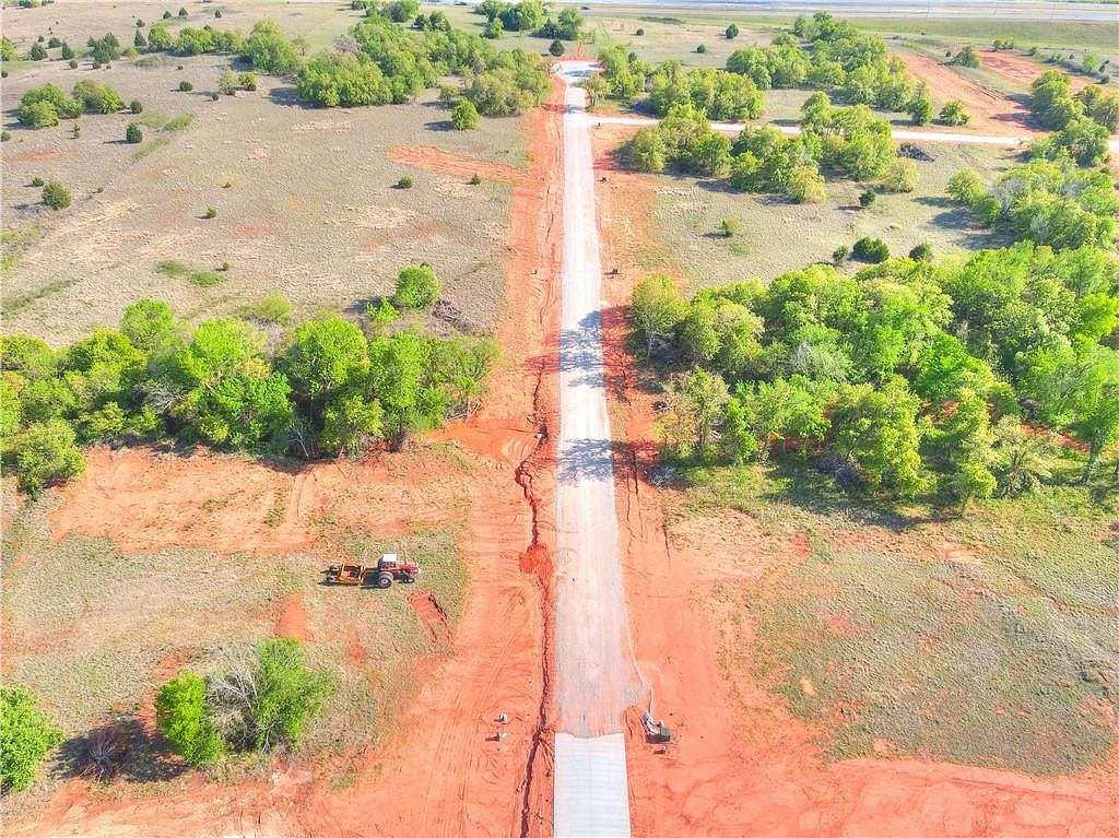 1.273 Acres of Residential Land for Sale in Blanchard, Oklahoma