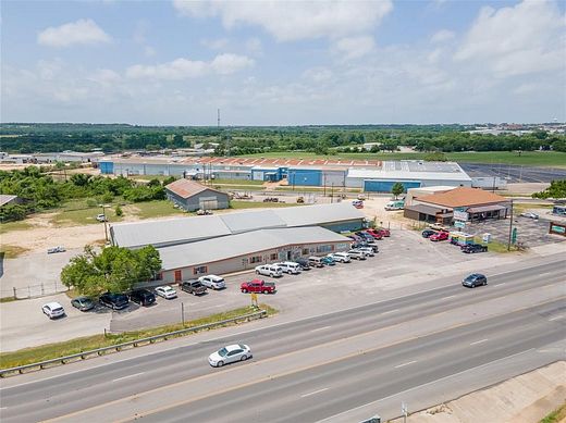 9.6 Acres of Improved Commercial Land for Sale in Stephenville, Texas