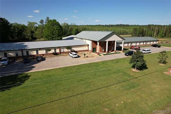 6.3 Acres of Improved Commercial Land for Sale in Wetumpka, Alabama