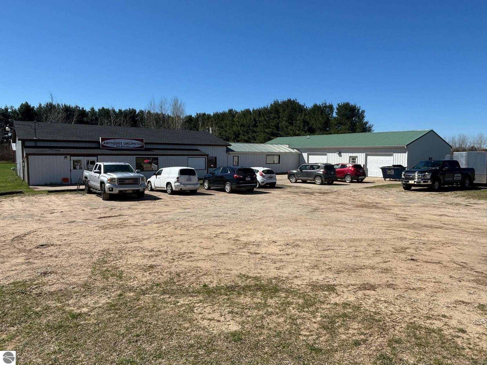 9 Acres of Improved Commercial Land for Sale in Mount Pleasant, Michigan
