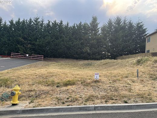 0.15 Acres of Residential Land for Sale in Washougal, Washington