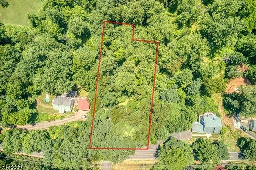 1 Acre of Residential Land for Sale in Long Hill Township, New Jersey