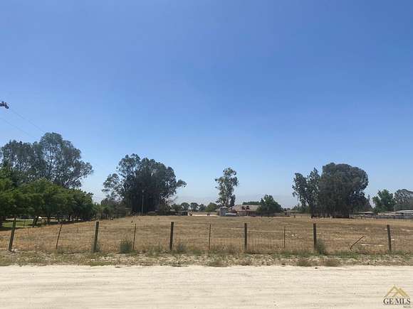 2.5 Acres of Residential Land for Sale in Bakersfield, California