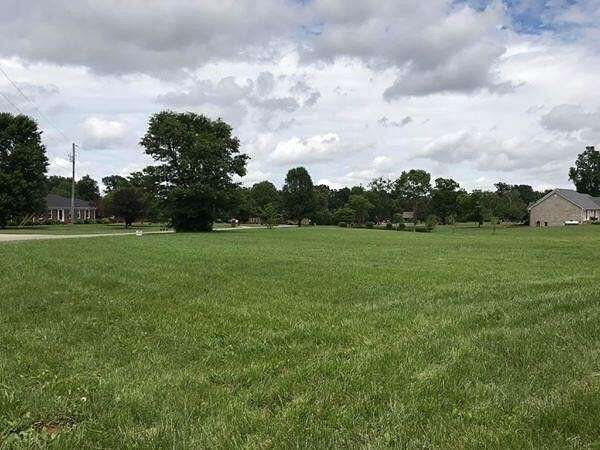 0.81 Acres of Land for Sale in Stanford, Kentucky