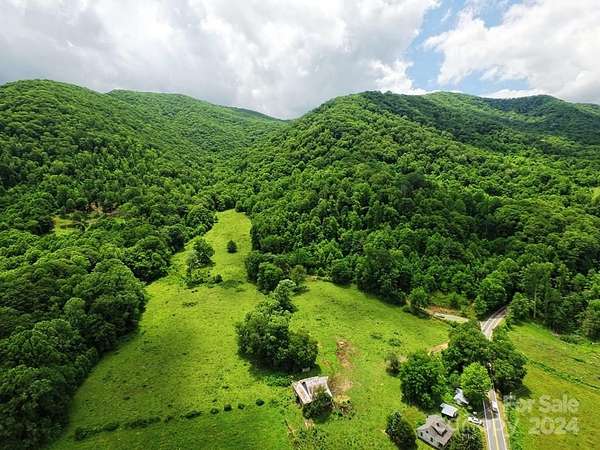 242 Acres of Land for Sale in Hot Springs, North Carolina