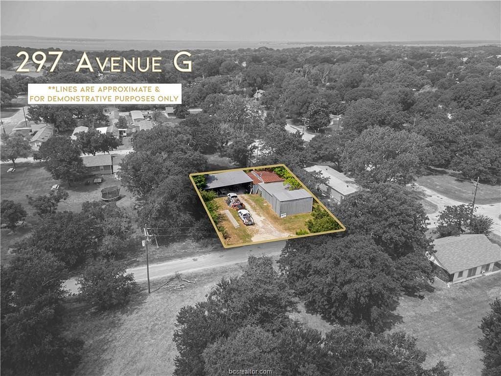 0.17 Acres of Residential Land for Sale in Somerville, Texas