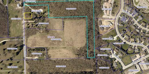 8.5 Acres of Residential Land for Sale in Decorah, Iowa