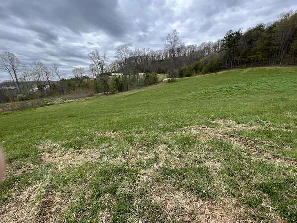 0.5 Acres of Residential Land for Sale in London, Kentucky