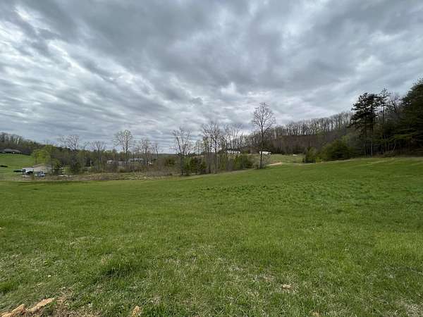 0.5 Acres of Residential Land for Sale in London, Kentucky