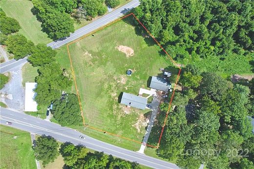 2.3 Acres of Improved Mixed-Use Land for Sale in Kings Mountain, North Carolina