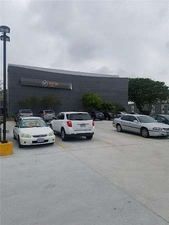 2.2 Acres of Improved Mixed-Use Land for Sale in Corpus Christi, Texas