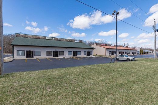 7.7 Acres of Improved Commercial Land for Sale in Festus, Missouri