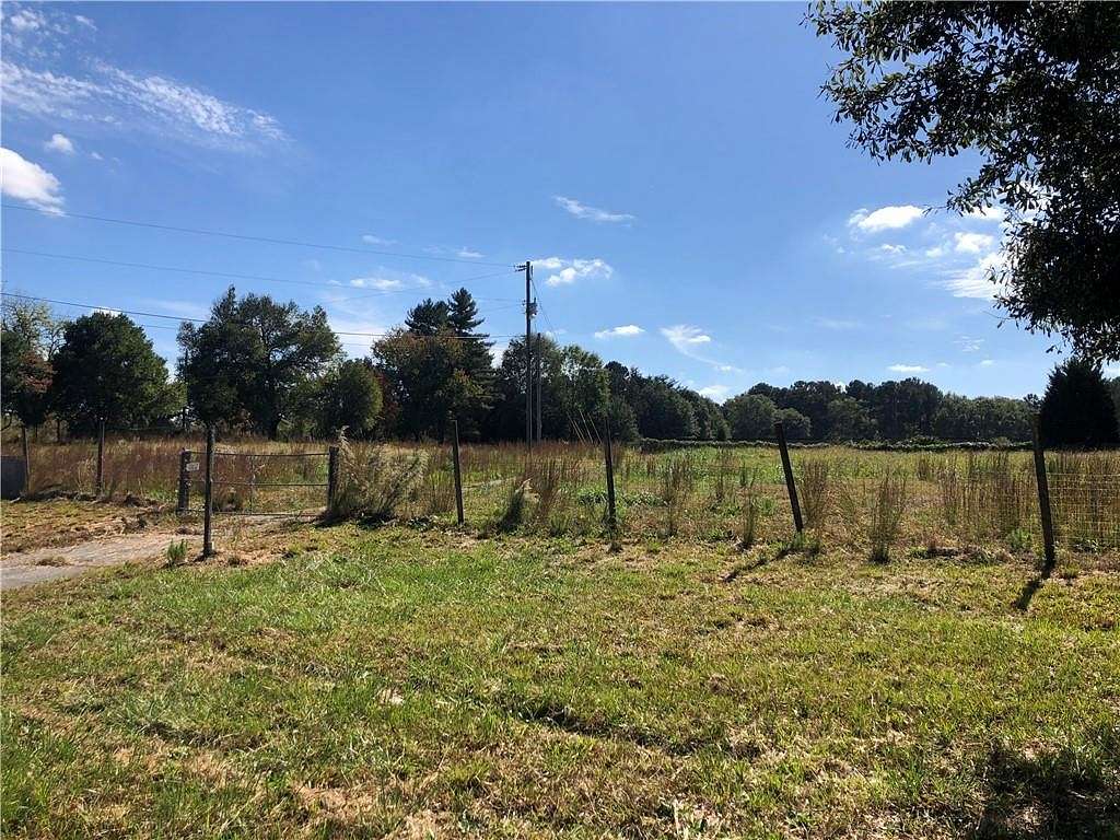 2.3 Acres of Improved Commercial Land for Sale in Loganville, Georgia