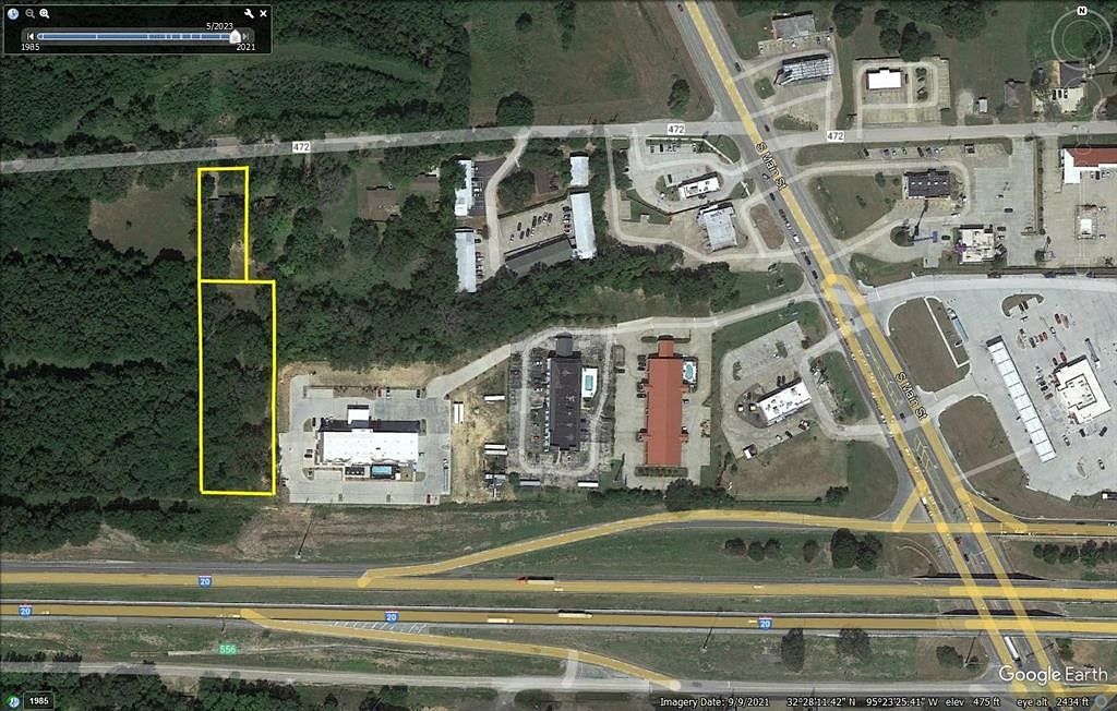 2.3 Acres of Improved Commercial Land for Sale in Lindale, Texas
