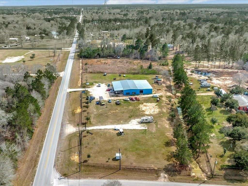 3 Acres of Improved Commercial Land for Sale in Cleveland, Texas