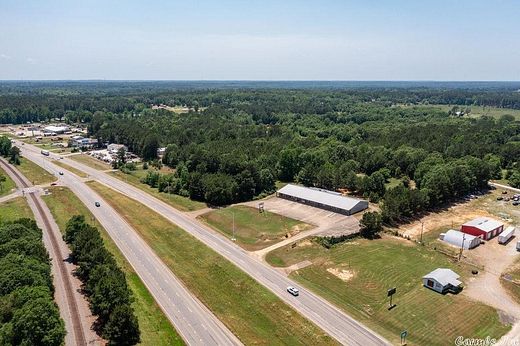9 Acres of Improved Commercial Land for Sale in Queen City, Texas