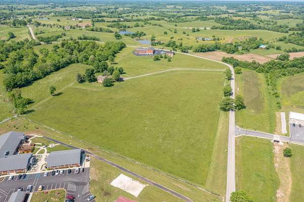 10.6 Acres of Commercial Land for Sale in Harrodsburg, Kentucky