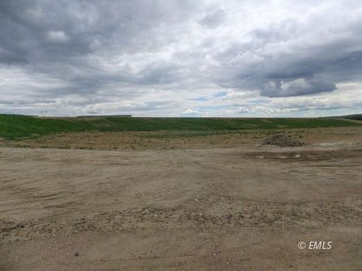 1.88 Acres of Commercial Land for Sale in Miles City, Montana